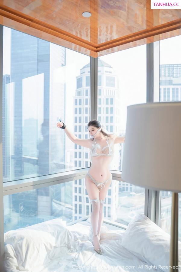王格 王婉悠 [XiuRen]高清写真图 2024.07.10 No.8837 王婉悠Queen 妩媚丰腴第47张图片